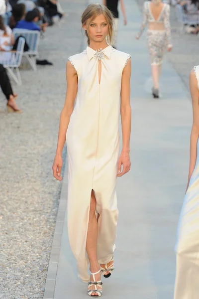 Look 61